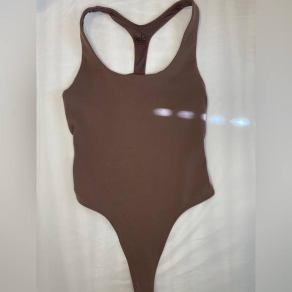 ALO Yoga Tops Alo Yoga Sleek Back Bodysuit In Hot Cocoa Poshmark